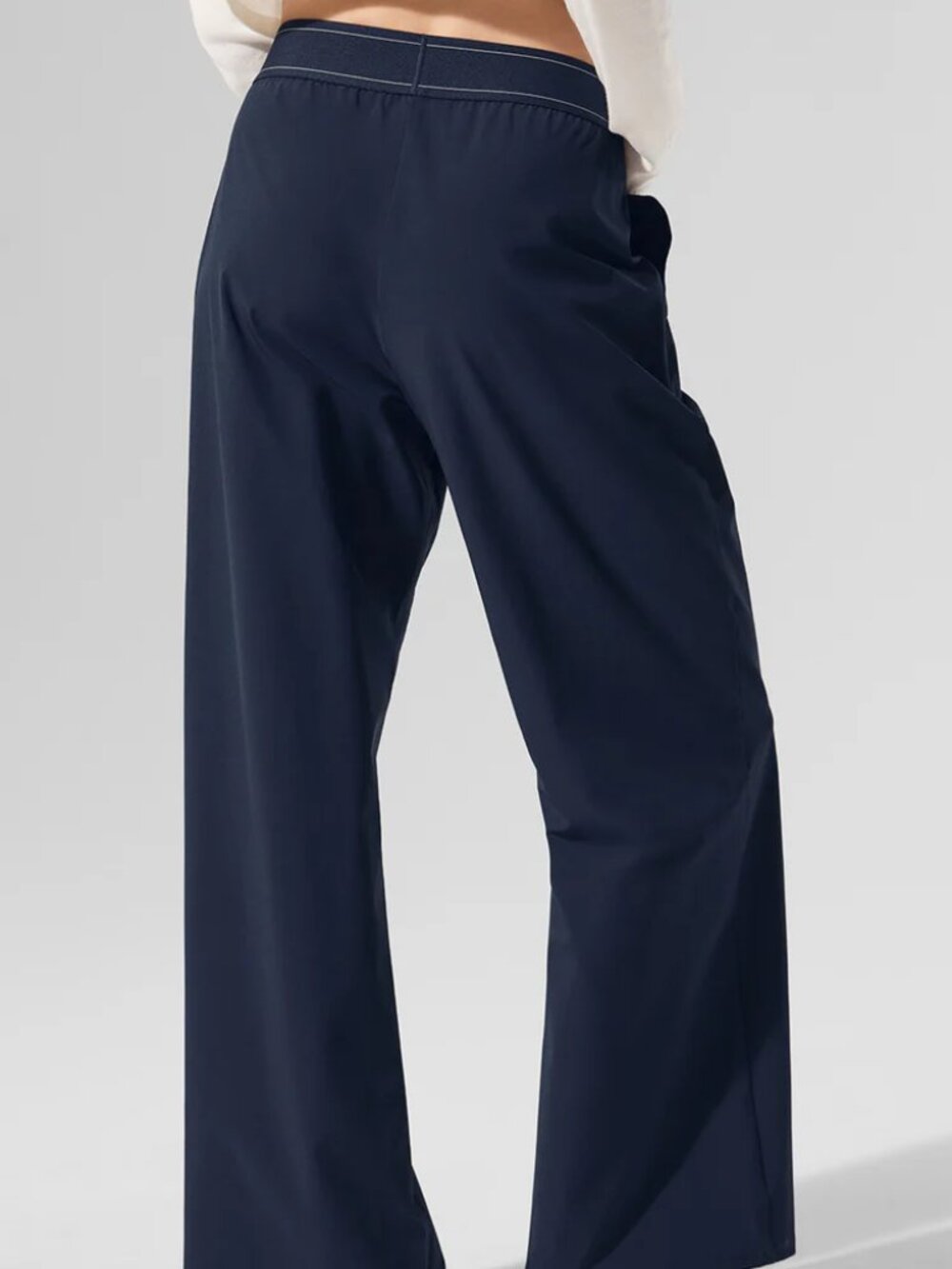 🌊NWT Alo Yoga Suit Up Trouser Navy Blue🦋Regular 30"Inseam - Picture 8 of 8